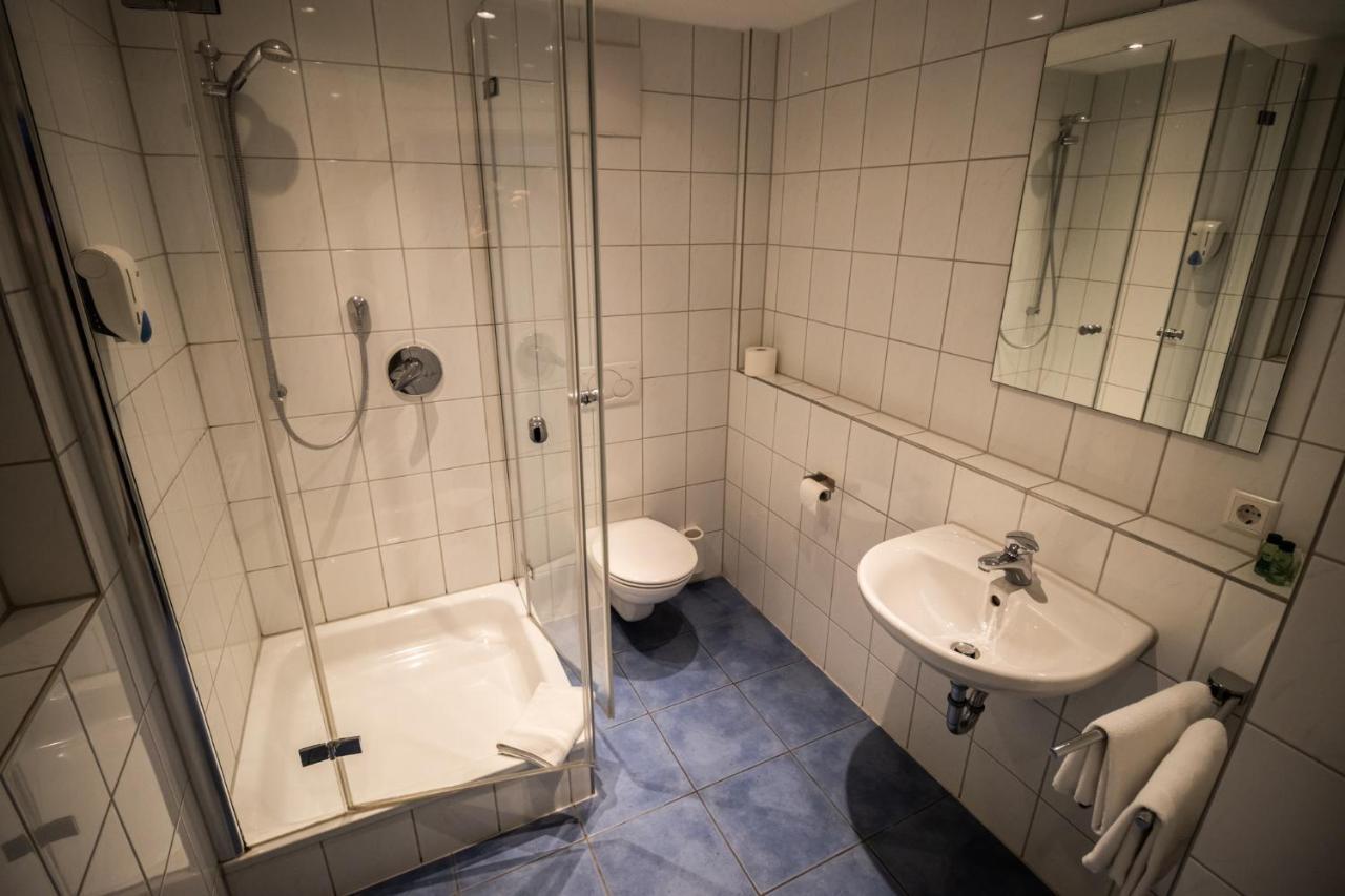 Hotel Gasthof Roessle Weingarten  Esterno foto